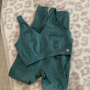 SAVVI Ashtanga Leggings (S) and Sports Bra (M)